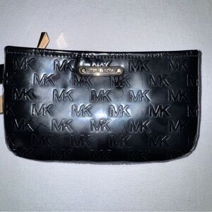 Michael Kors Black Logo Belt Bag, Womens Lg fits up to size 40in fitted.